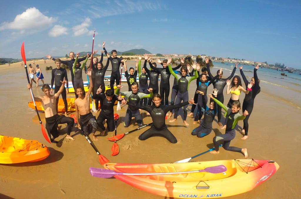Campamento de Verano 2024 en Noja: Aprende Inglés y surfea con nosotros 1