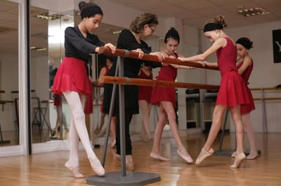 Actividad - Ballet Clásico 8-10