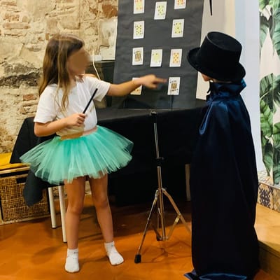 Activity - Clases de MAGIA en Gracia