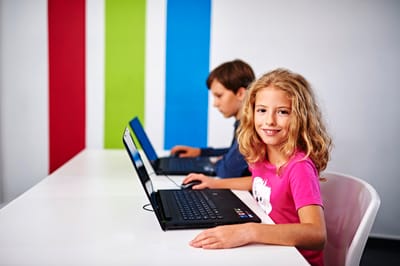 Activity - Cursos de Programación visual (9-18 años) (Logiscool Jerez)