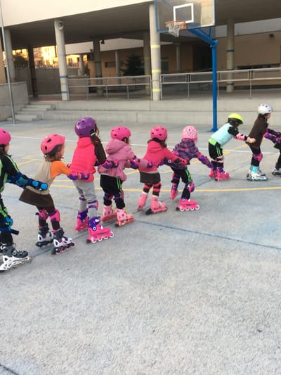 Activity - Casal PATINES Navidad