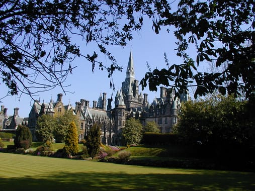 FETTES COLLEGE - EDINBURGH