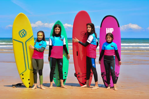 Surf Camp para Jóvenes 2024: ¡Aprende a Surfear este Verano!