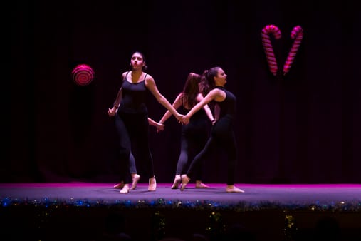 Danza contemporánea americana/lirico